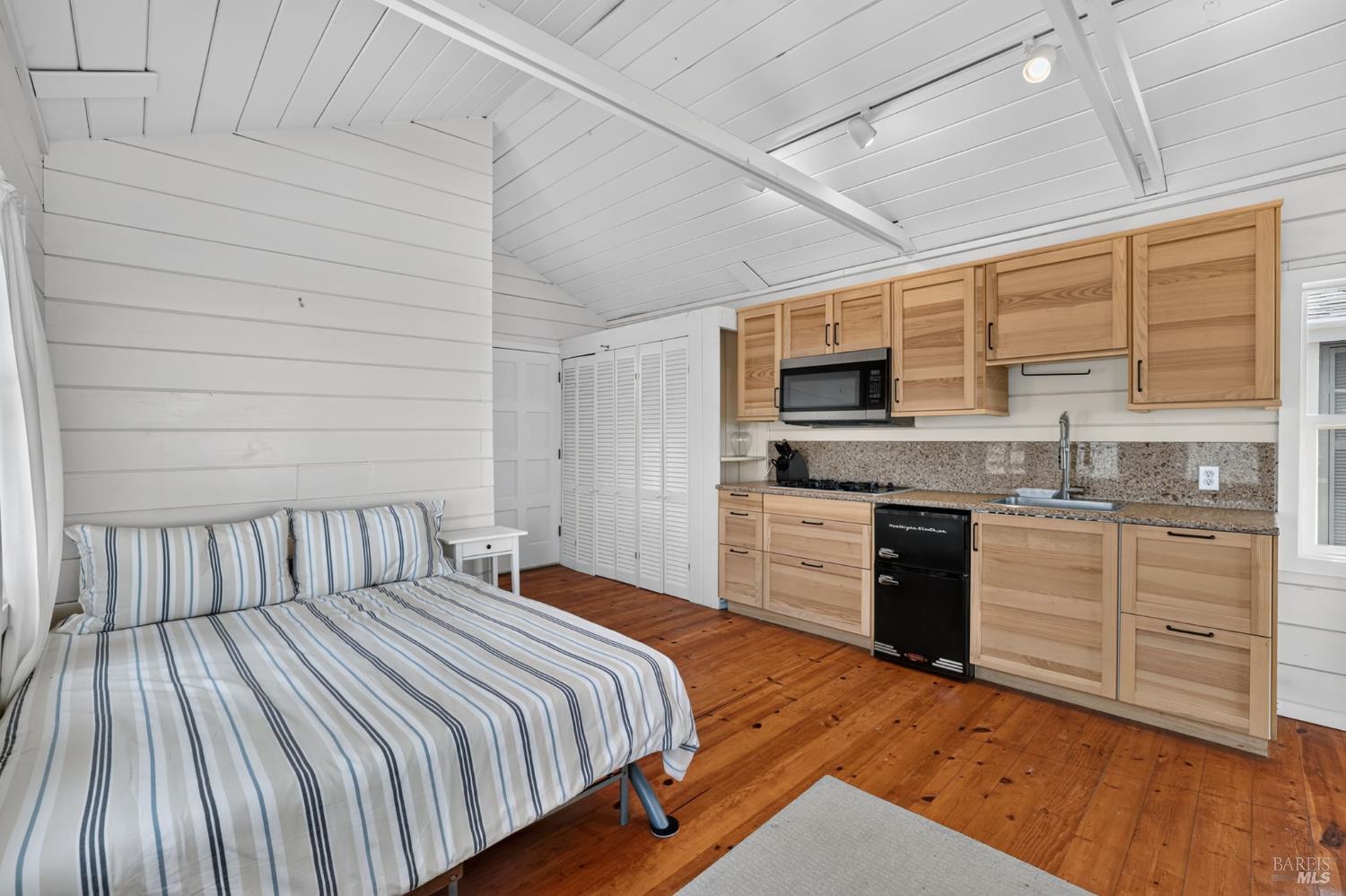 34 Sandy Beach Road Vallejo, CA 94590 - Photo 39 of 71 Gallery Image 39