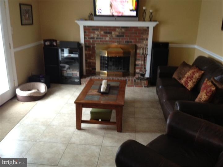 313 Aberdeen Road Williamstown, NJ 08094 - Photo 11 of 12