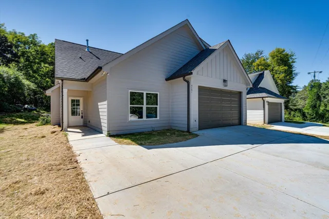 $459,900 | 4781 Green Shanty Road, Ooltewah, TN 37363