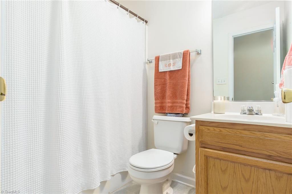 283 Central Oaks Road Clemmons, NC 27012 - Photo 11 of 16 Gallery Image 11