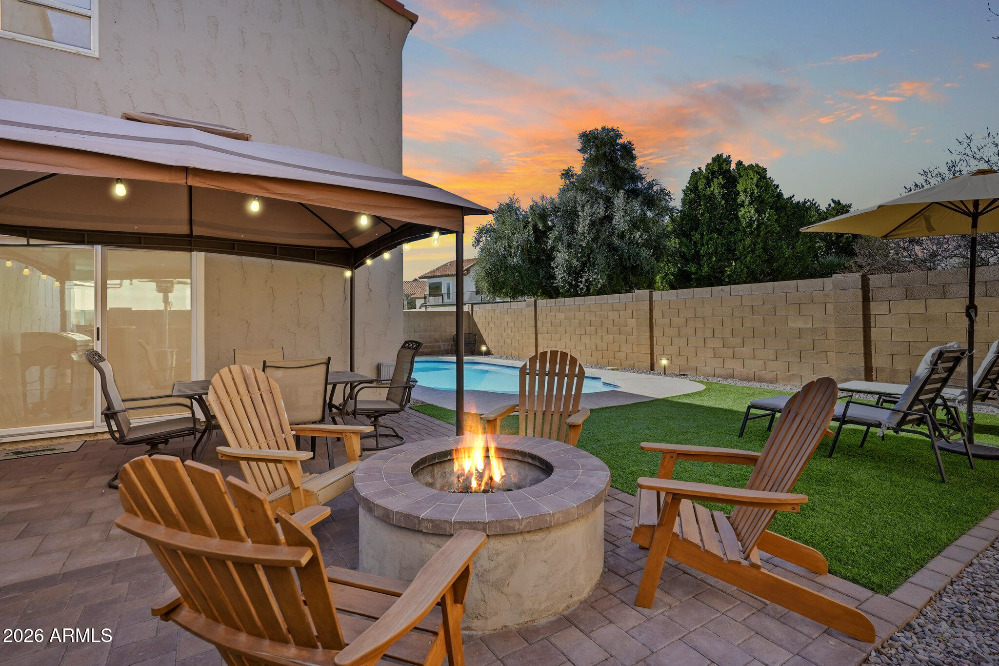 1114 South Surfside Drive Gilbert, AZ 85233 - Photo 34 of 48 018_ListerPros