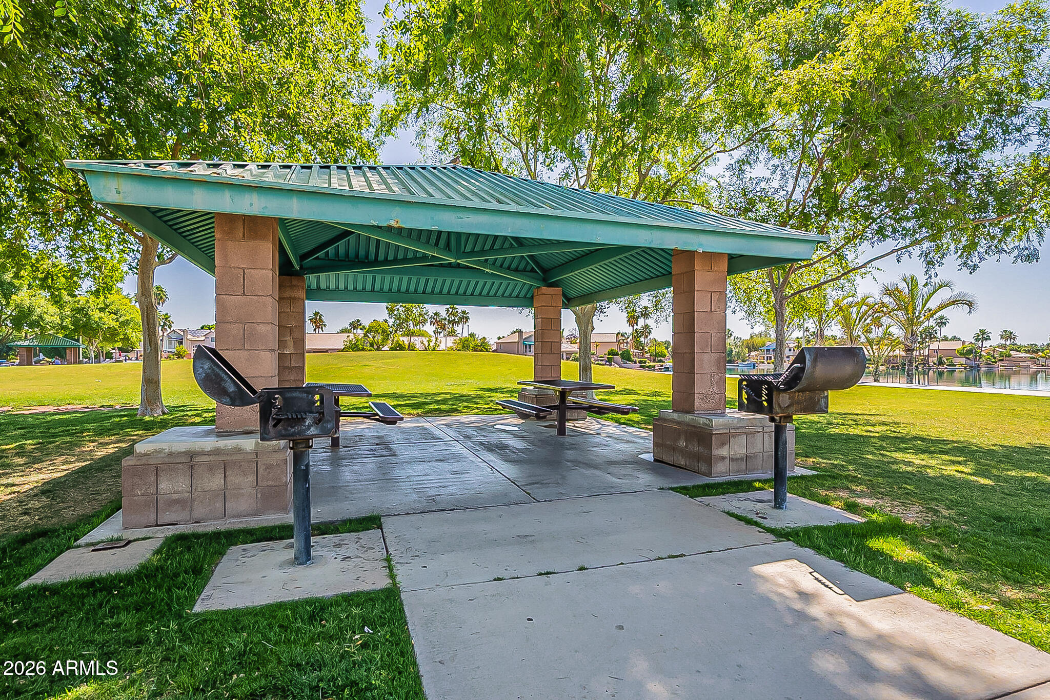 1114 South Surfside Drive Gilbert, AZ 85233 - Photo 43 of 48 ListerPros-07
