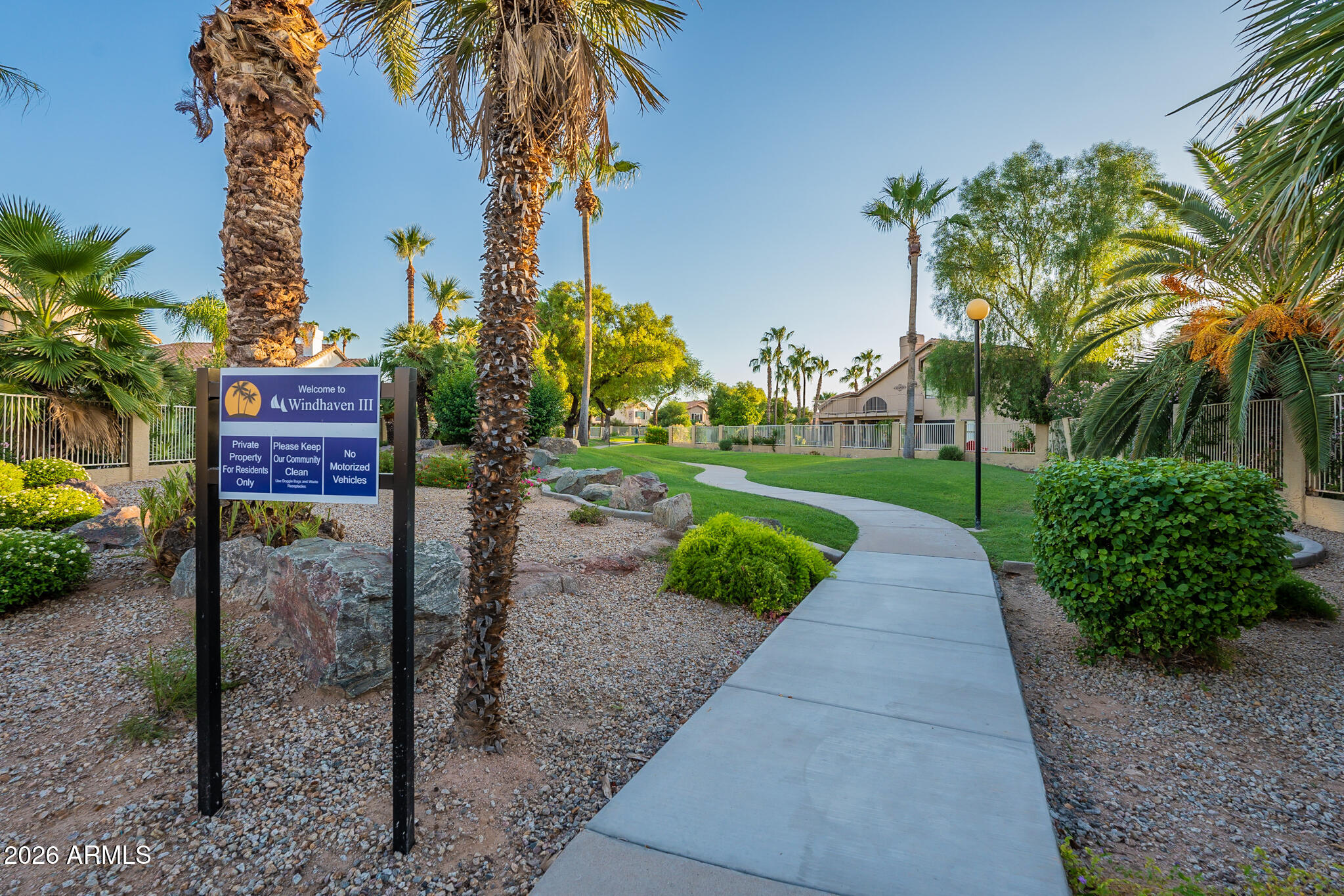 1114 South Surfside Drive Gilbert, AZ 85233 - Photo 45 of 48 ListerPros-12