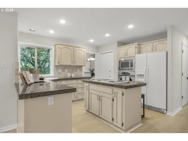 $605,000 | 4123 Southwest 26th Court, Gresham, OR 97080