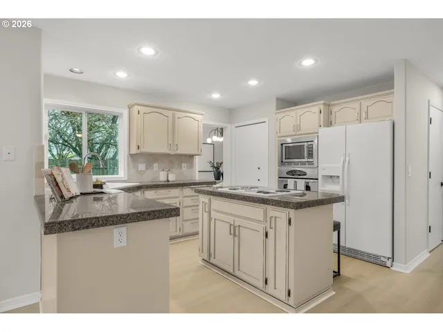 $615,000 | 4123 Southwest 26th Court, Gresham, OR 97080