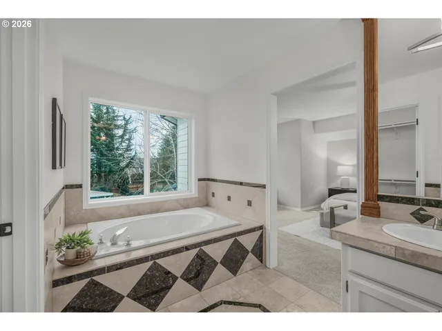 $615,000 | 4123 Southwest 26th Court, Gresham, OR 97080