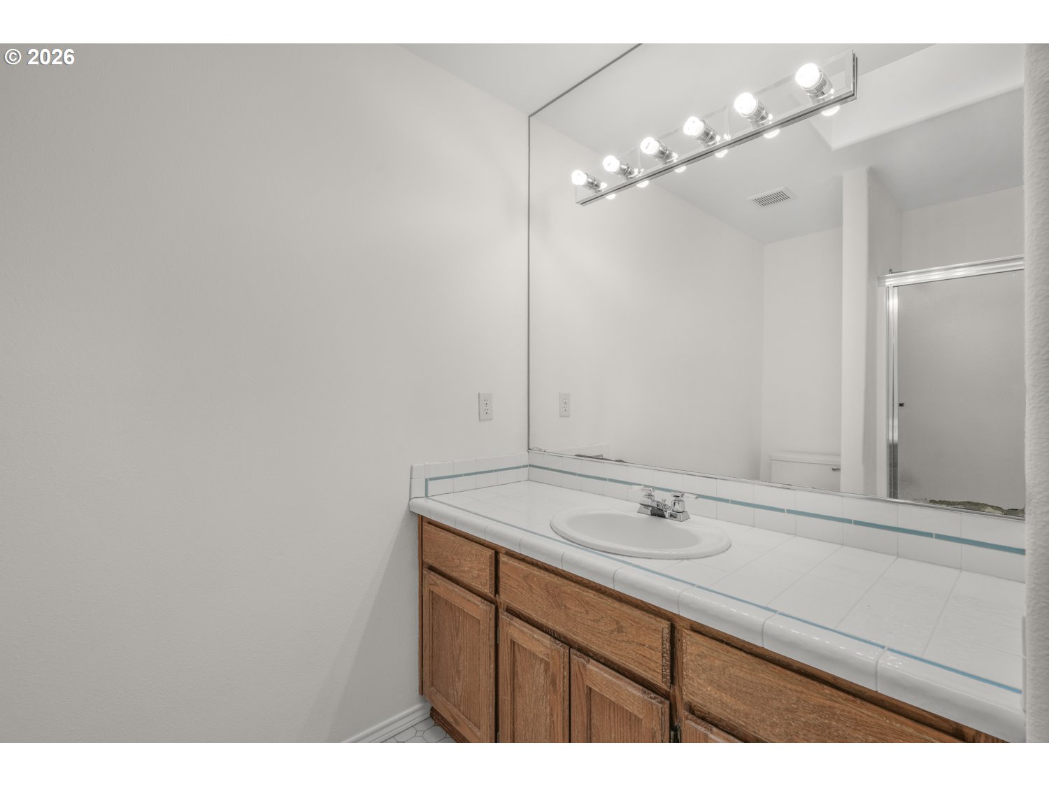 4123 Southwest 26th Court Gresham, OR 97080 - Photo 25 of 32