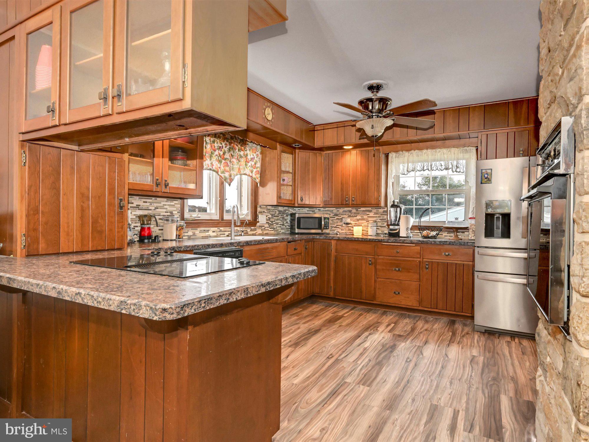 1220 Steinmetz Road Denver, PA 17517 - Photo 8 of 32 Gallery Image 8