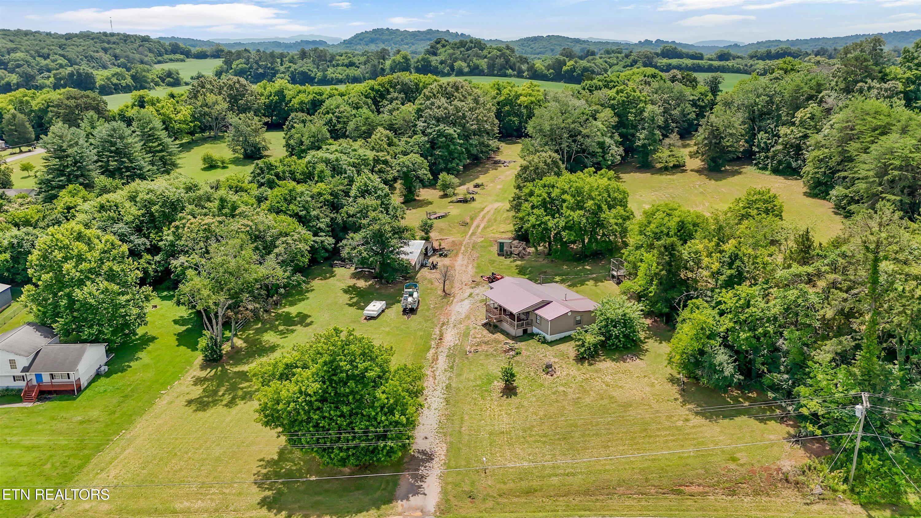 11066 Unitia Road Friendsville, TN 37737 - Photo 6 of 24 19-11066 Unitia Rd22