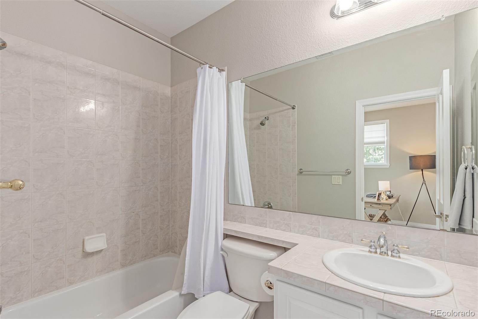 8993 Stonecrest Way Highlands Ranch, CO 80129 - Photo 37 of 50 Gallery Image 37