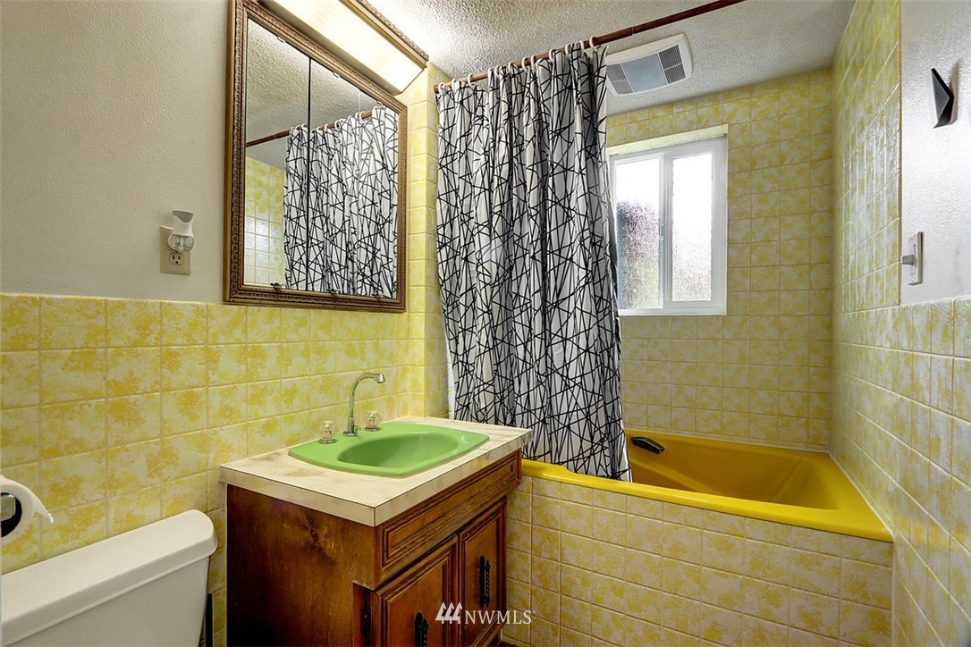 11032 Southeast 183rd Place Renton, WA 98055 - Photo 19 of 25 Gallery Image 19