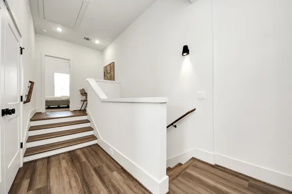 $2,350 | 879 Rachel Street, Unit C, Houston, TX 77091