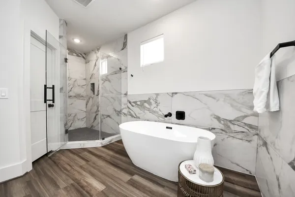 $2,350 | 879 Rachel Street, Unit C, Houston, TX 77091