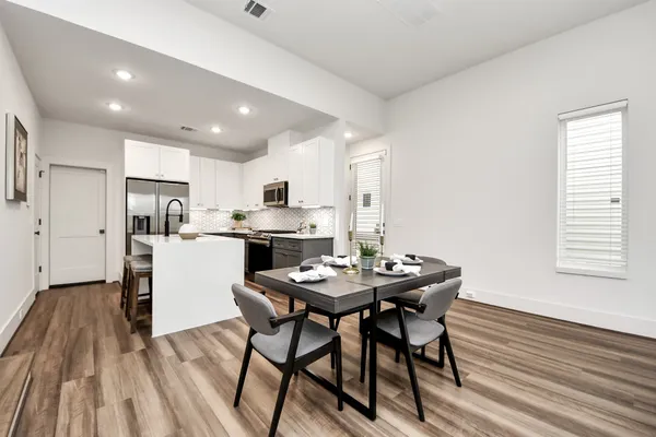 $2,350 | 879 Rachel Street, Unit C, Houston, TX 77091