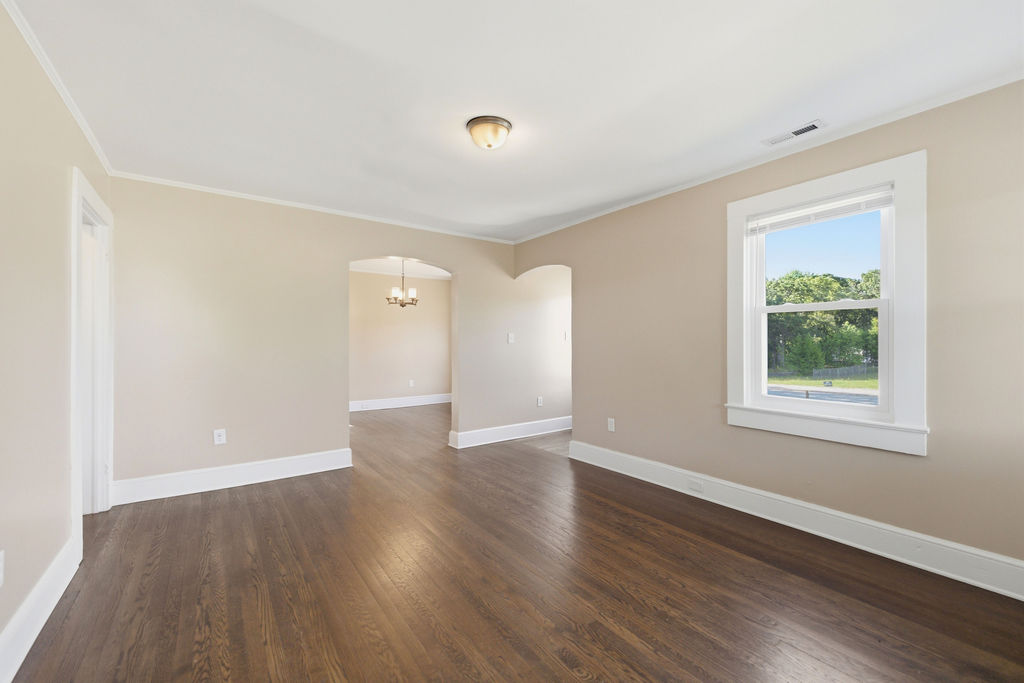 7604 Highway 252 Honea Path, SC 29654 - Photo 7 of 33 This versatile space offers beautiful hardwood floors and abundant natural light.