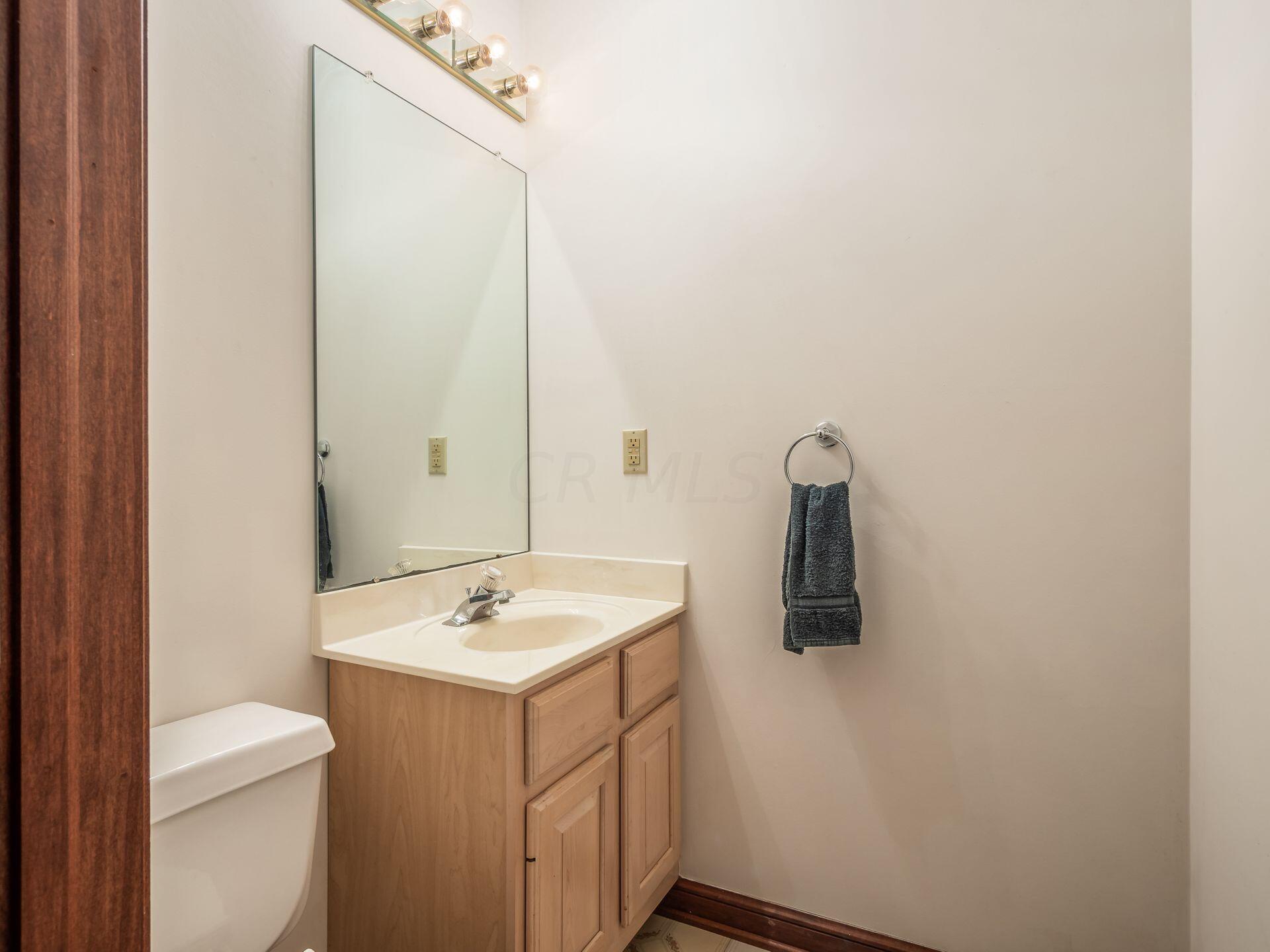 1840 Suffolk Road Columbus, OH 43221 - Photo 30 of 33 031_e8d9cd_A 1840 Suffolk 099