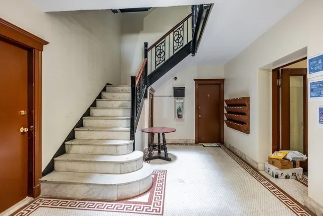 a view of entryway and hall