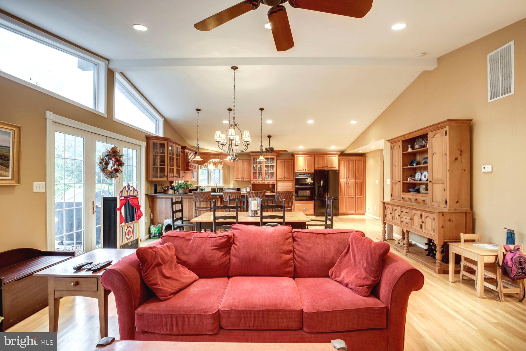1801 Olney Road Falls Church, VA 22043 - Photo 21 of 84 Family Room w/Cathedral Ceiling - out to Deck