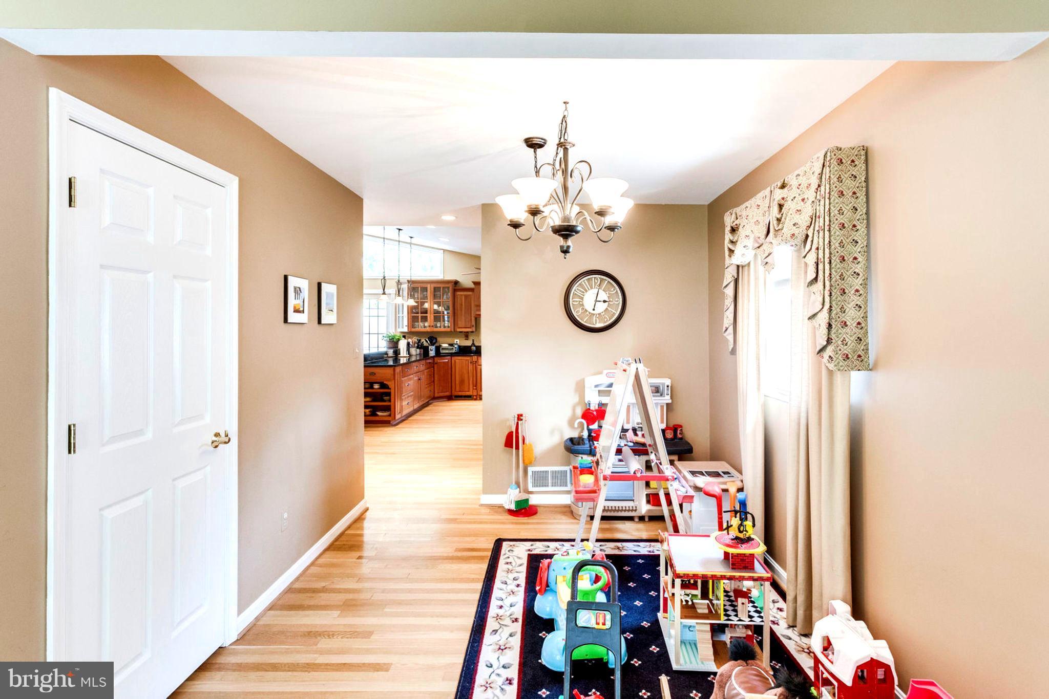 1801 Olney Road Falls Church, VA 22043 - Photo 33 of 84 Dining Room