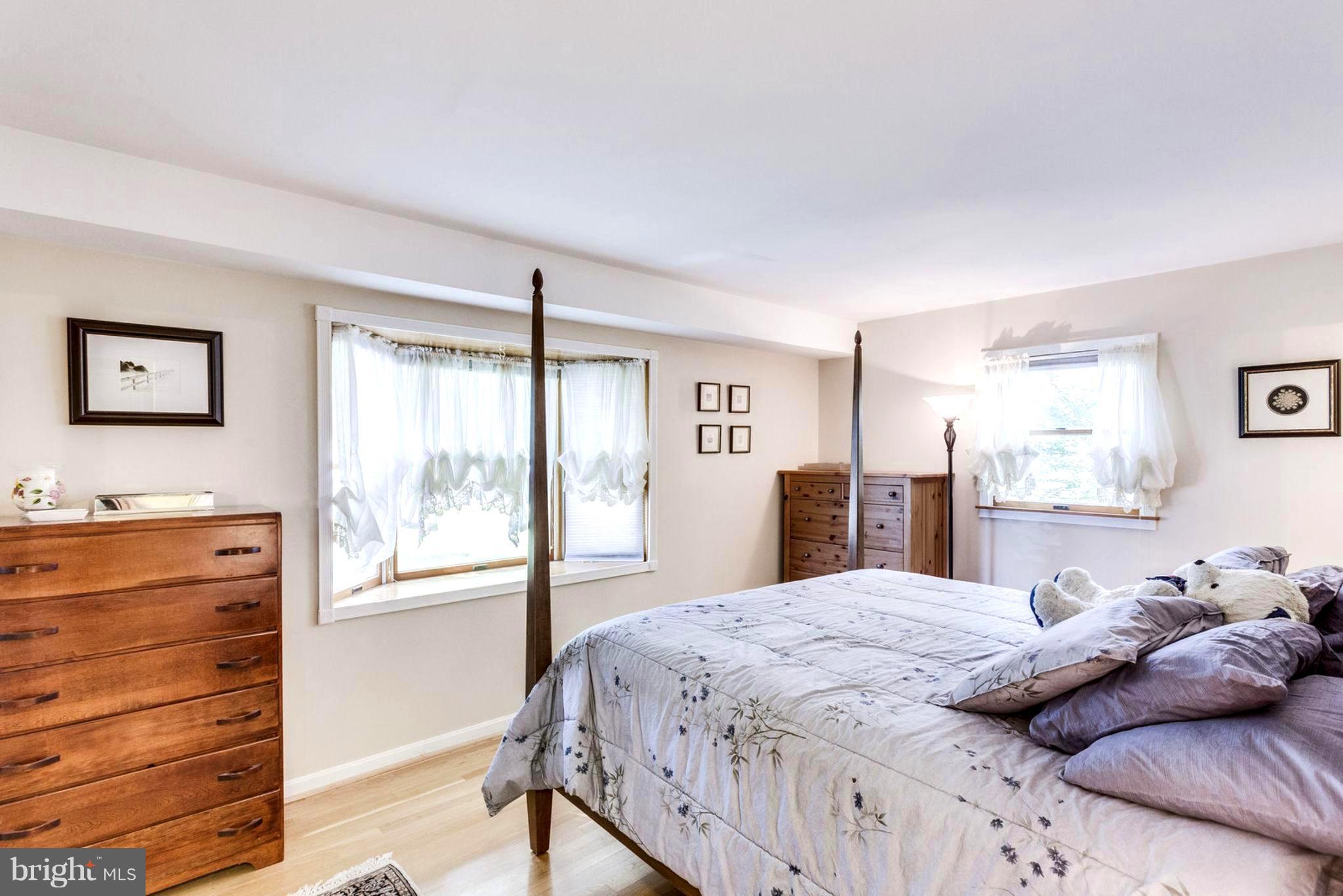 1801 Olney Road Falls Church, VA 22043 - Photo 35 of 84 Master BR w/ Half Bath