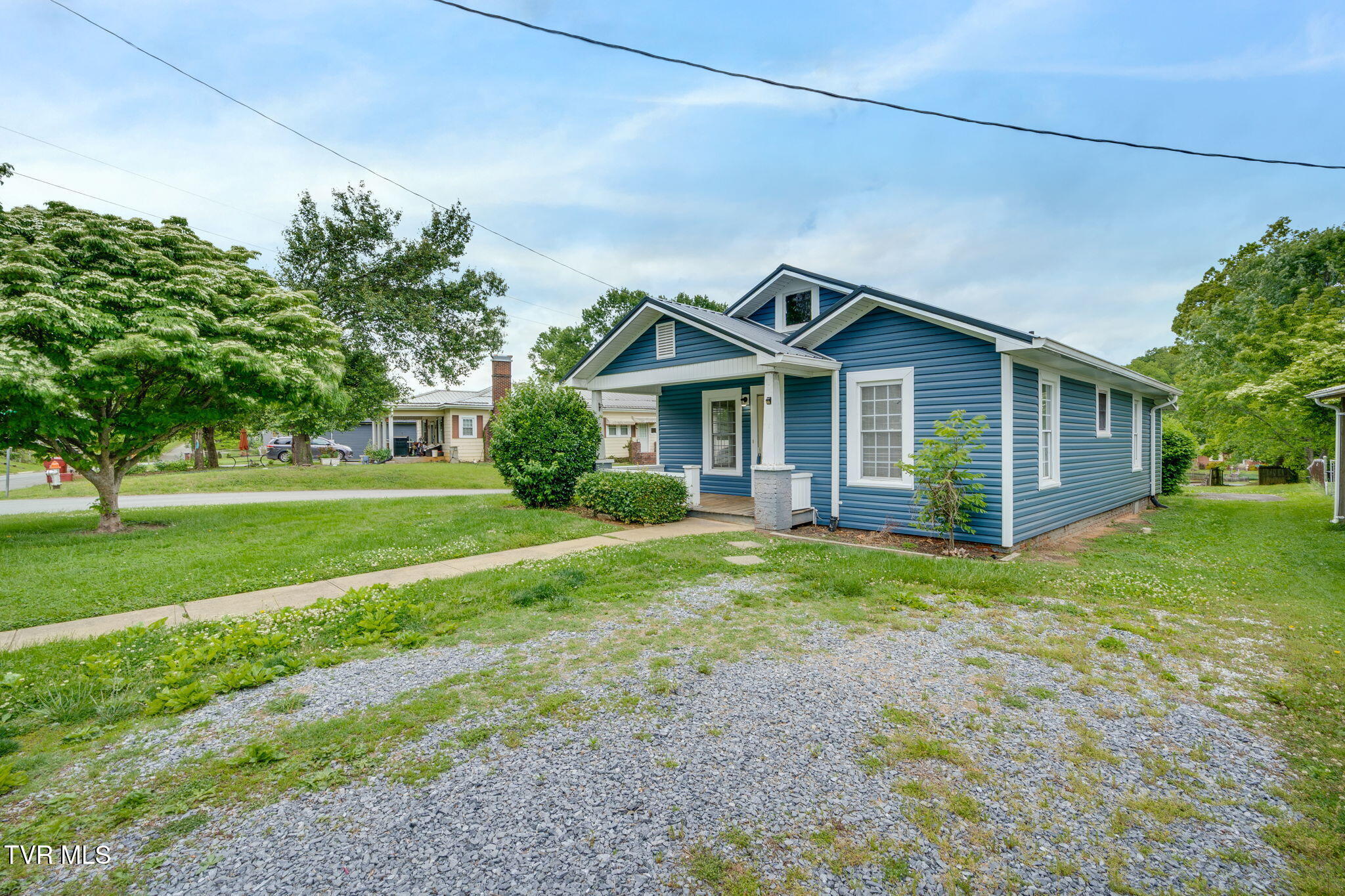 426 West Highland Road Johnson City, TN 37604 - Photo 3 of 24 003