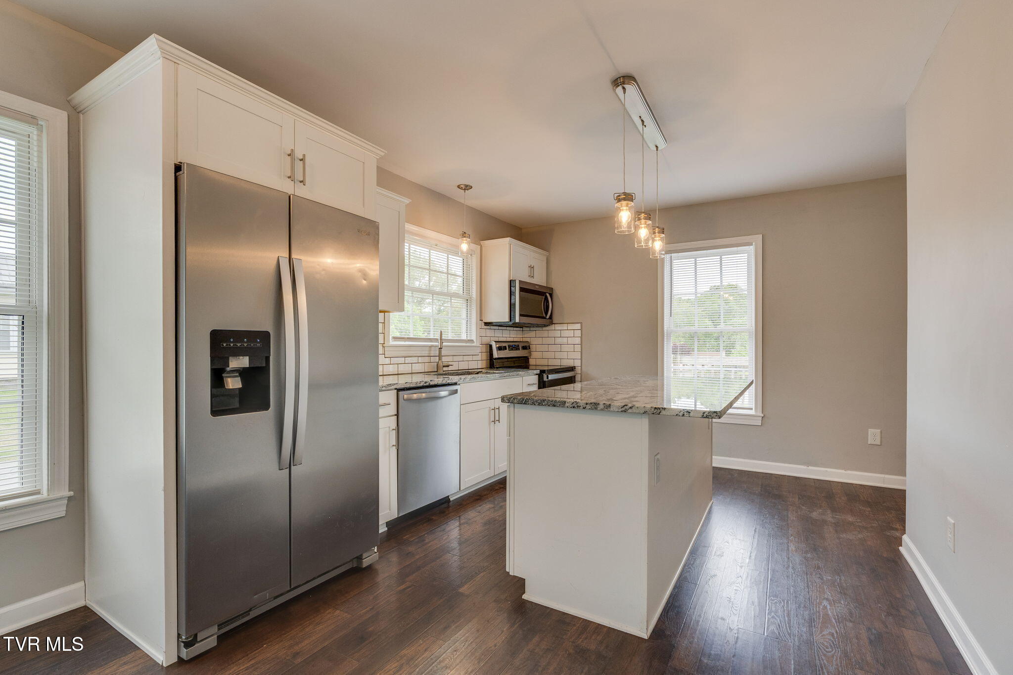426 West Highland Road Johnson City, TN 37604 - Photo 9 of 24 009