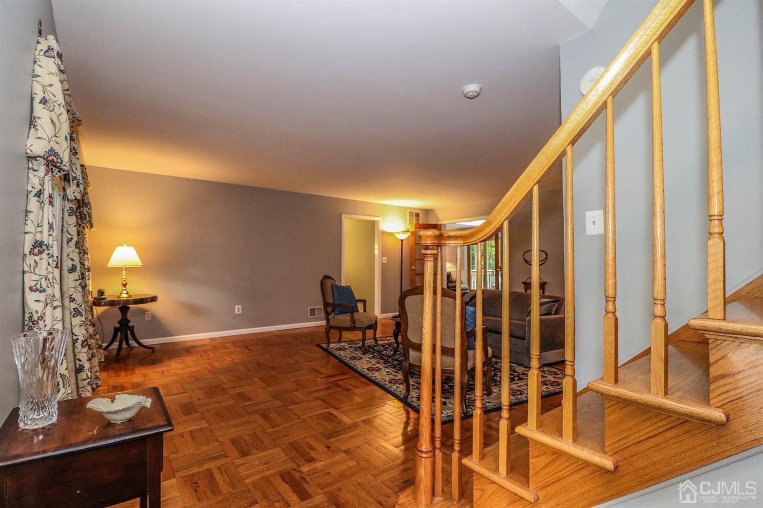 12 Harding Avenue Edison, NJ 08820 - Photo 5 of 43 Gallery Image 5
