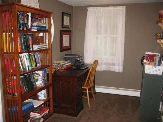 69 Mill Road Colonie, NY 12110 - Photo 9 of 12 Photo 9