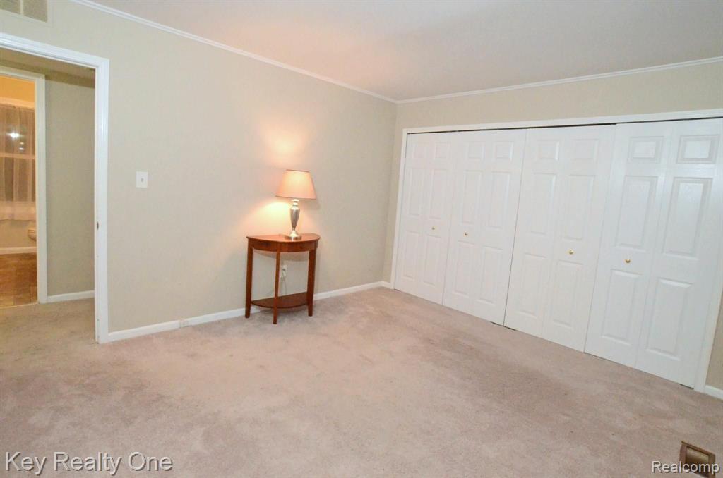 1202 Lear Court Rochester Hills, MI 48307 - Photo 9 of 19