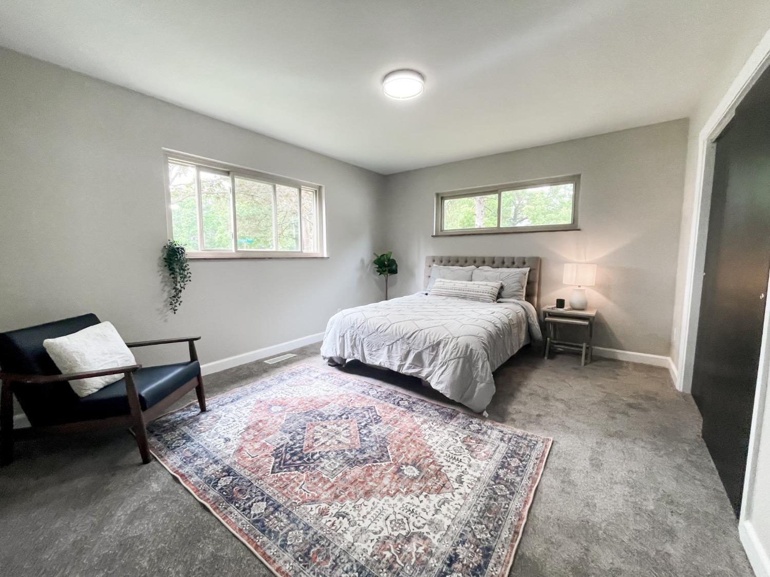 5668 Vogel Road Cincinnati, OH 45239 - Photo 33 of 44
