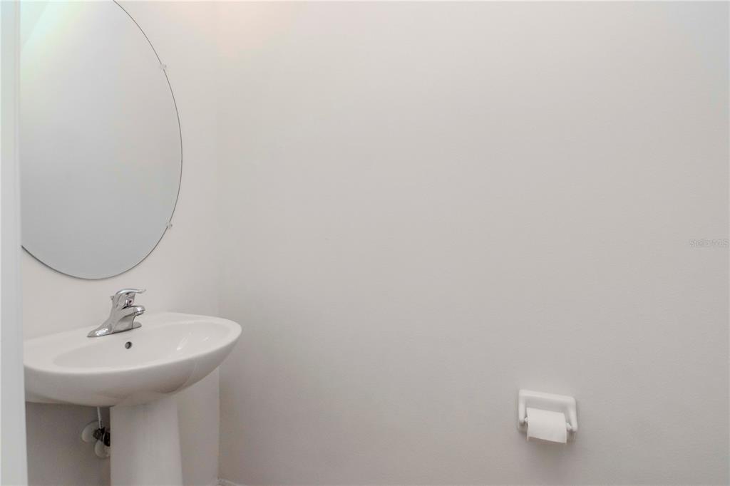 8951 Walnut Gable Court Riverview, FL 33578 - Photo 9 of 24