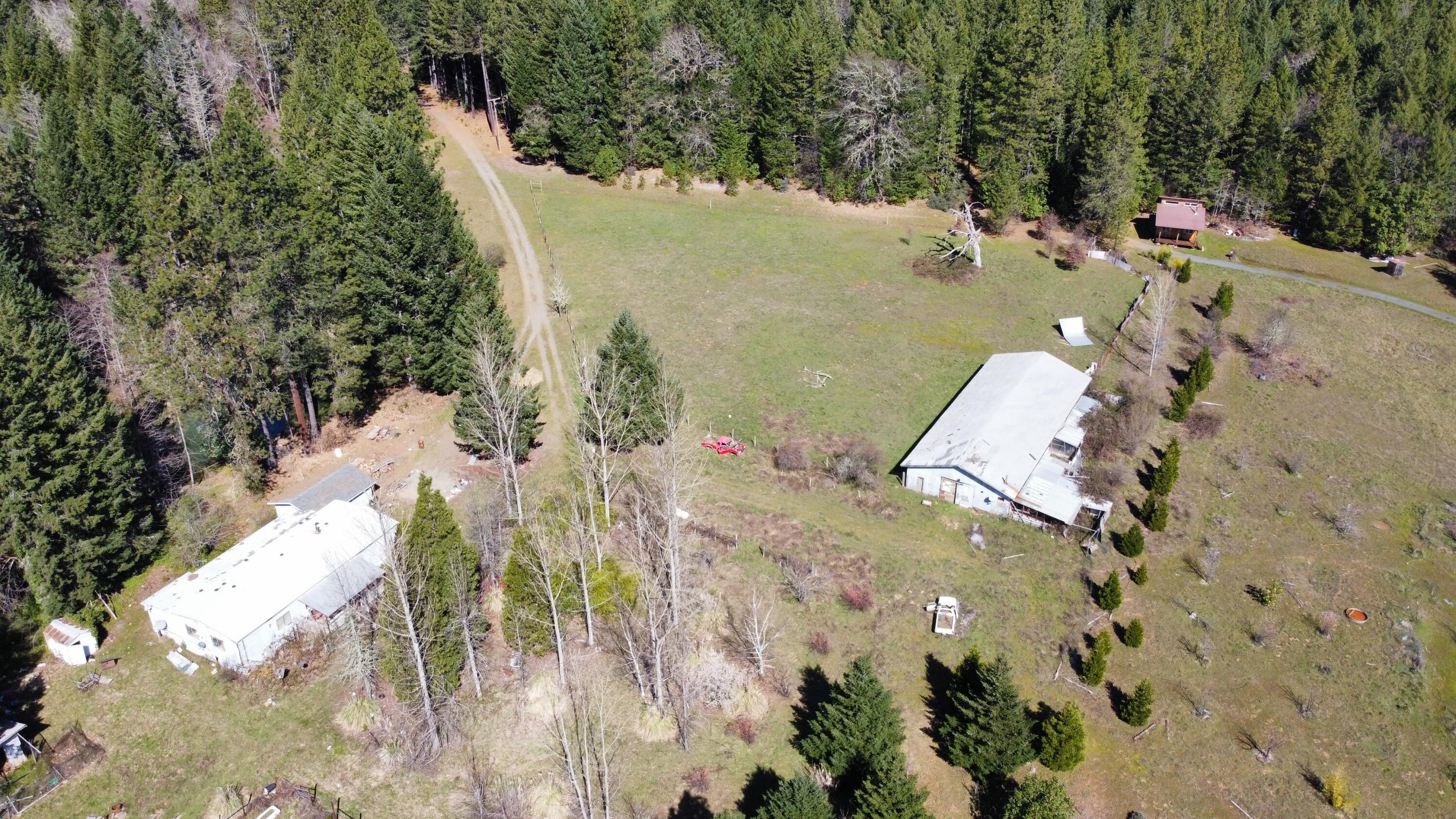 1413 Crooks Creek Road Selma, OR 97538 - Photo 3 of 26 6