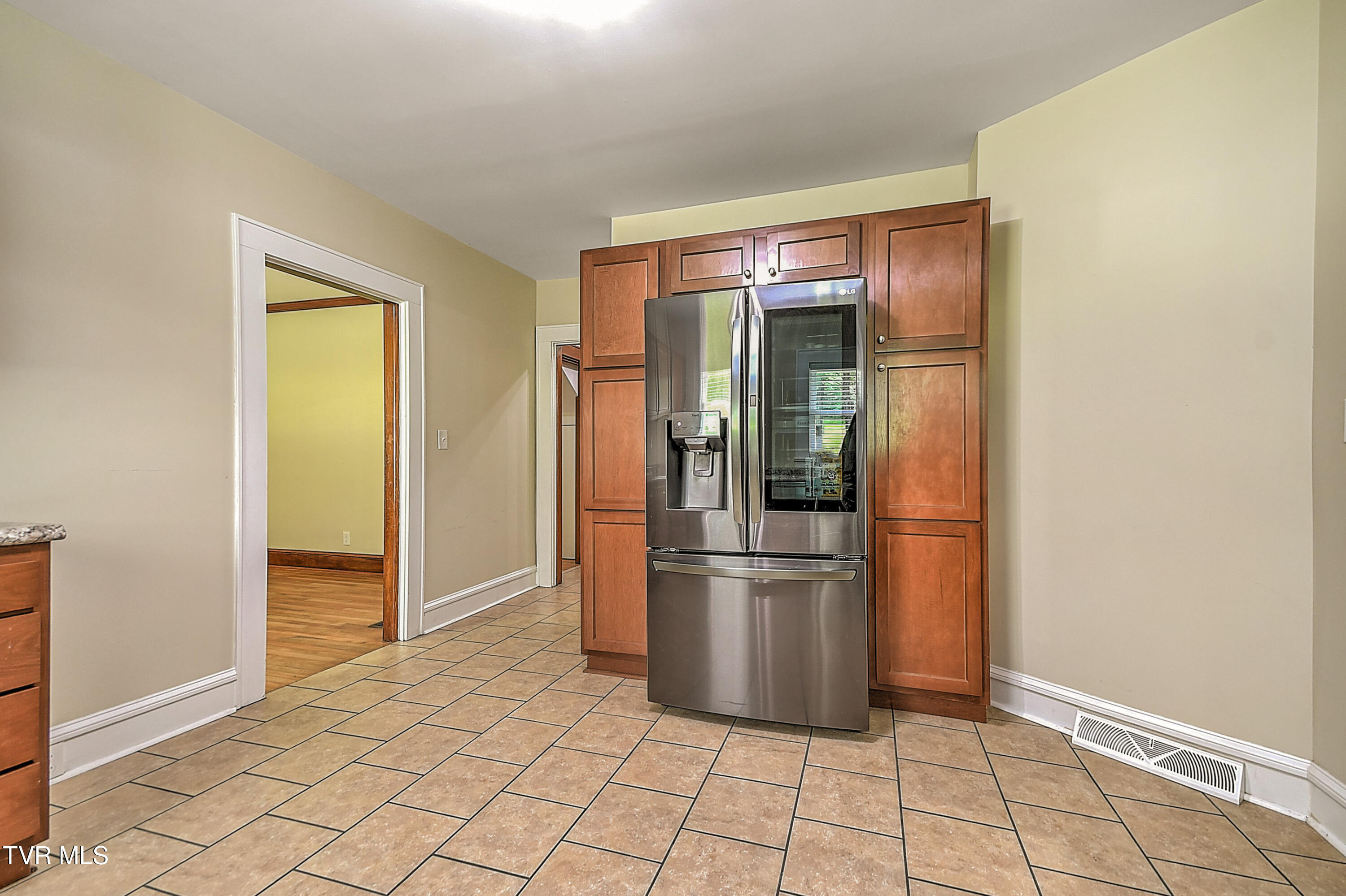 275 Tiger Creek Road Roan Mountain, TN 37687 - Photo 23 of 104 275 Tiger Creek EH-16
