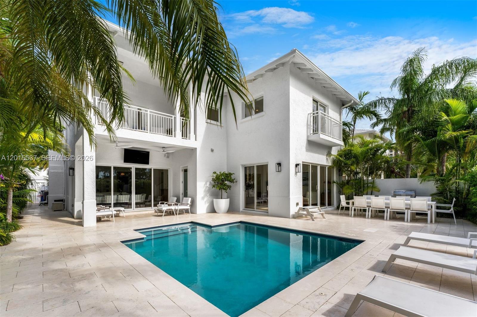 3 Turtle Walk Key Biscayne, FL 33149 - Photo 36 of 48