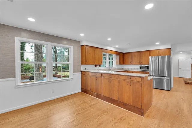 $575,000 | 401 Southway Street, Easley, SC 29640