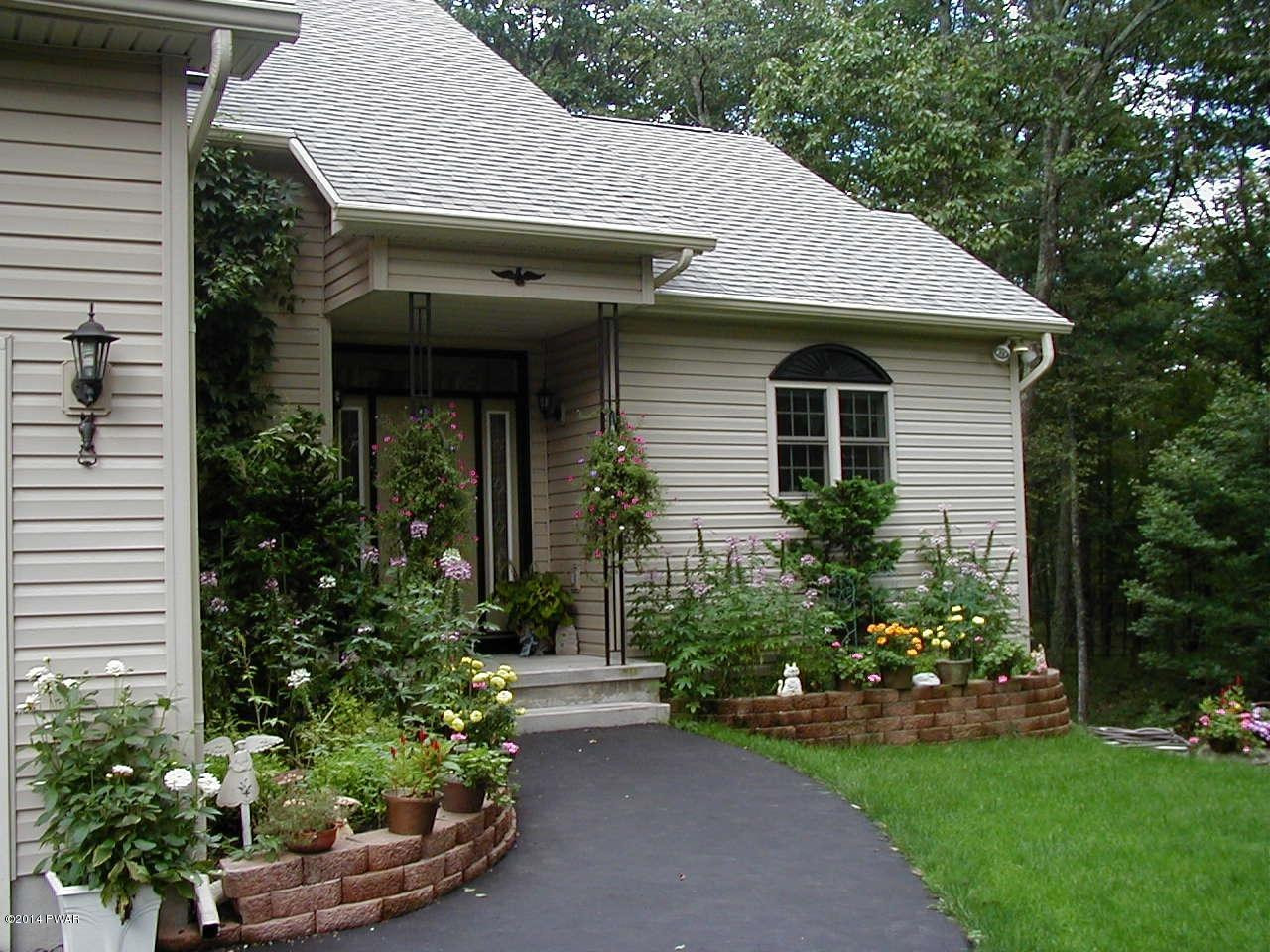 202 Oak Ridge Drive Milford, PA 18337 - Photo 34 of 58