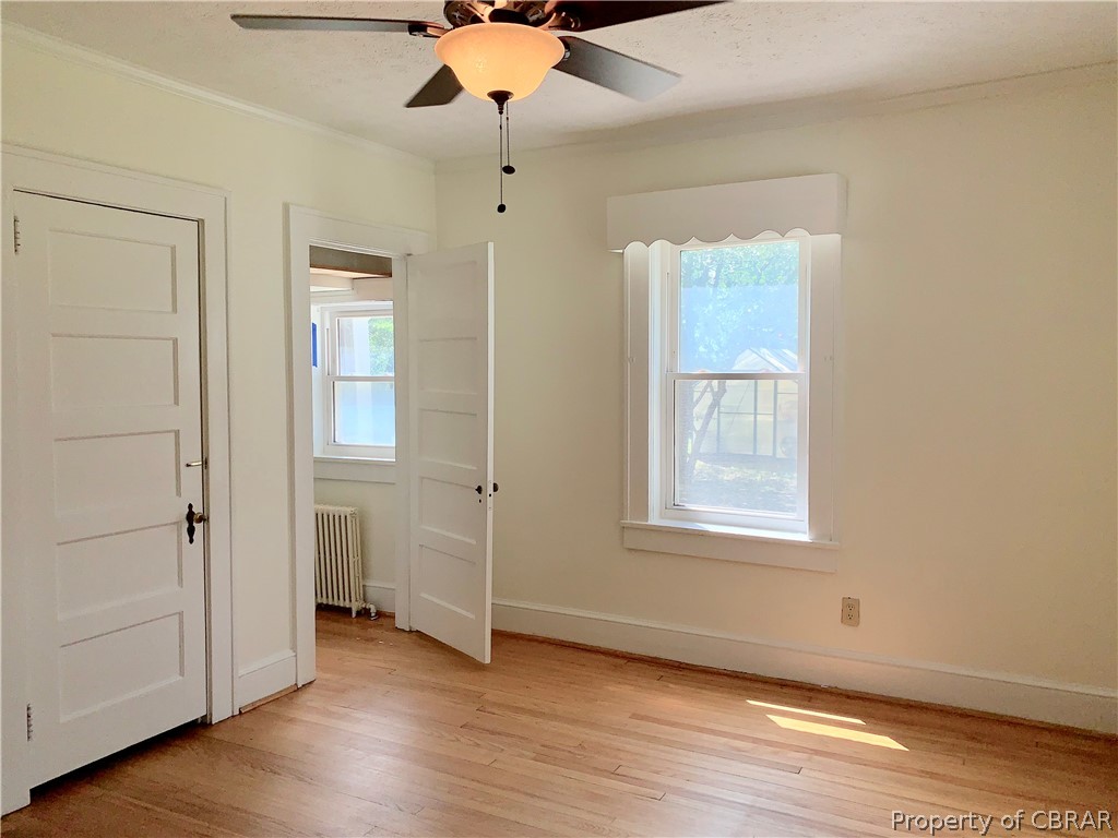 1530 Greate Road Gloucester Point, VA 23062 - Photo 13 of 20 First Floor Bedroom with Walk in Closet and Full Bath