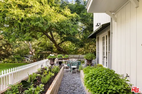 $48,500,000 | 1900 Old Ranch Road, Los Angeles, CA 90049