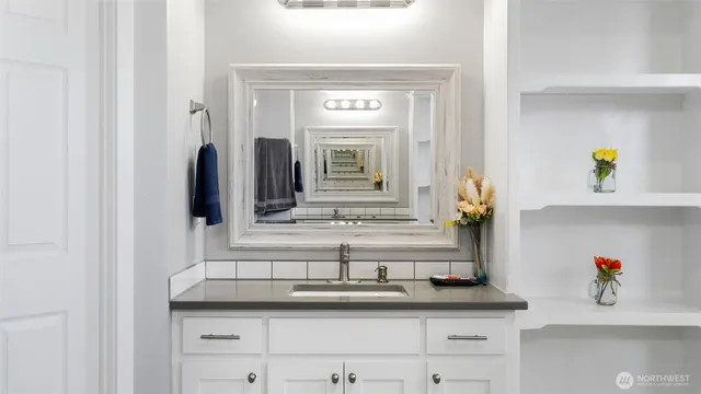 $850,000 | 207 Clayton Place, Mattawa, WA 99349