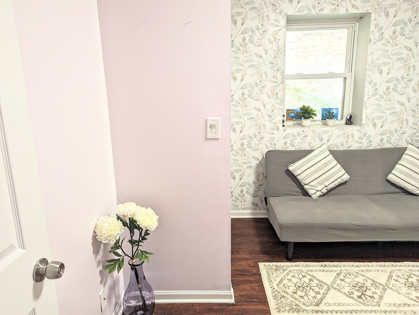 724 South Oakley Boulevard, Unit 1 Chicago, IL 60612 - Photo 18 of 22 a view of living room with furniture and a window