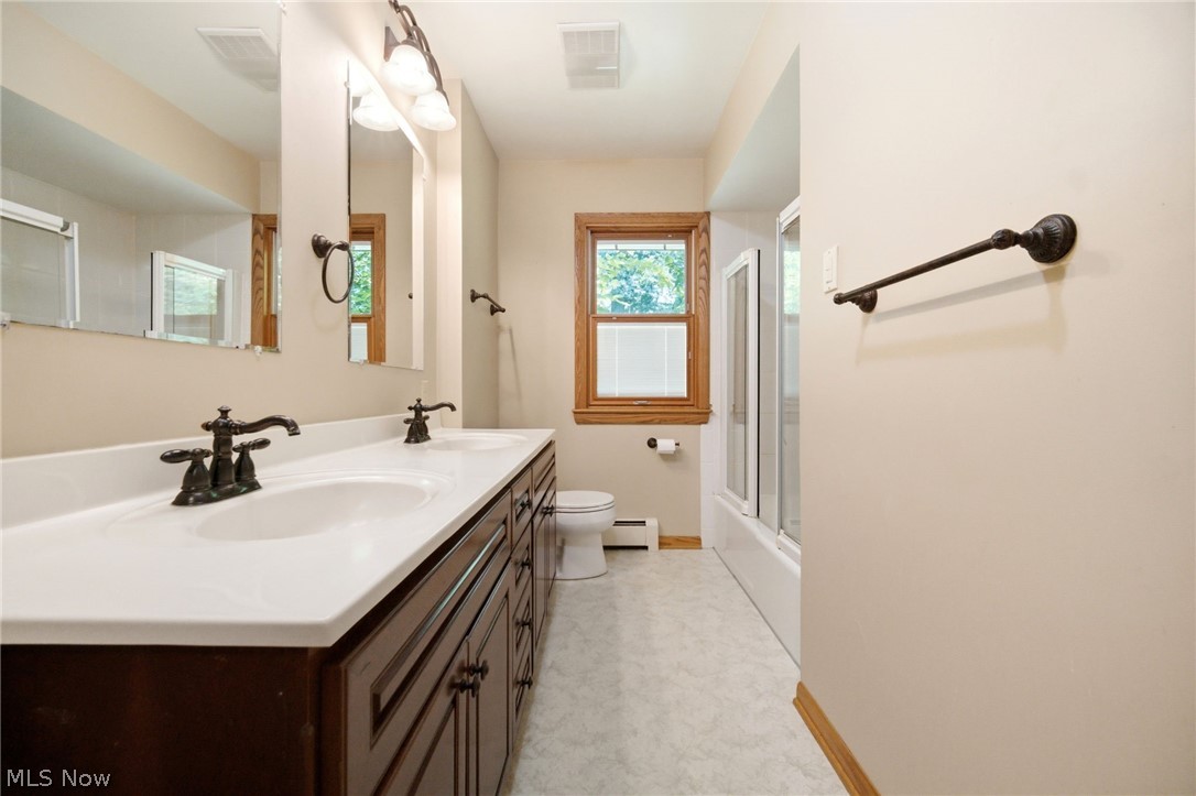 4155 Ridgewood Road Akron, OH 44321 - Photo 12 of 20