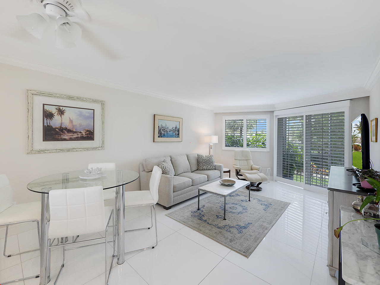 2730 Banyan Road, Unit 26B Boca Raton, FL 33432 - Photo 4 of 17 Living + Dining