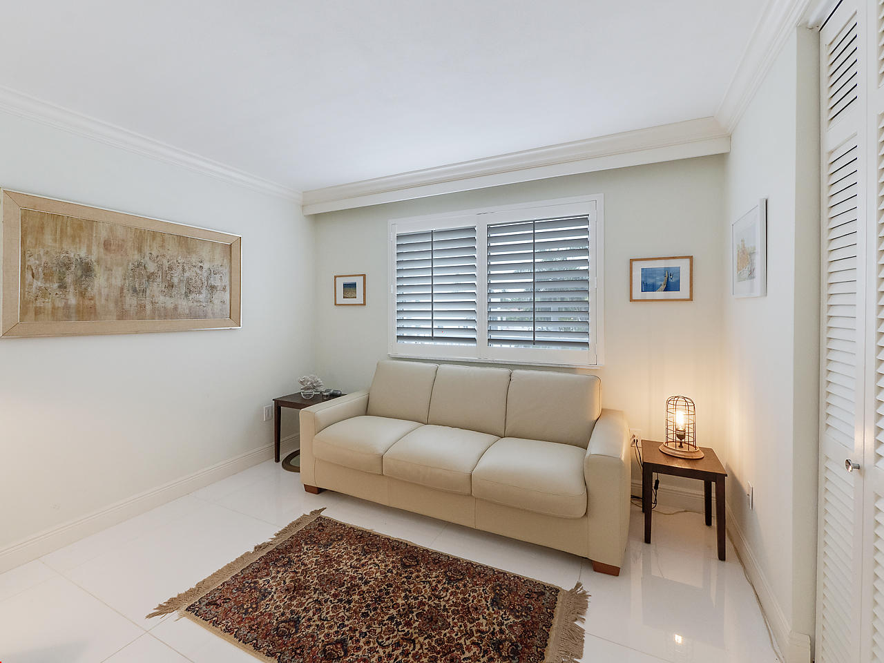 2730 Banyan Road, Unit 26B Boca Raton, FL 33432 - Photo 8 of 17 Guest Bedroom