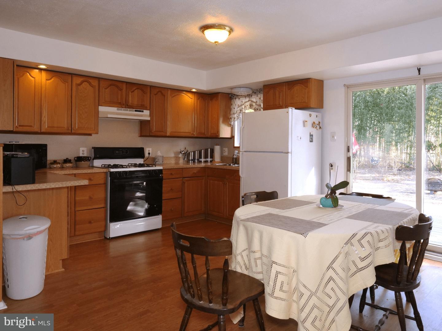 337 Rancocas Boulevard Mount Laurel, NJ 08054 - Photo 4 of 17 Gallery Image 4