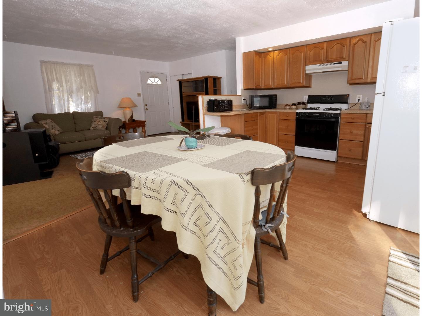 337 Rancocas Boulevard Mount Laurel, NJ 08054 - Photo 6 of 17 Gallery Image 6