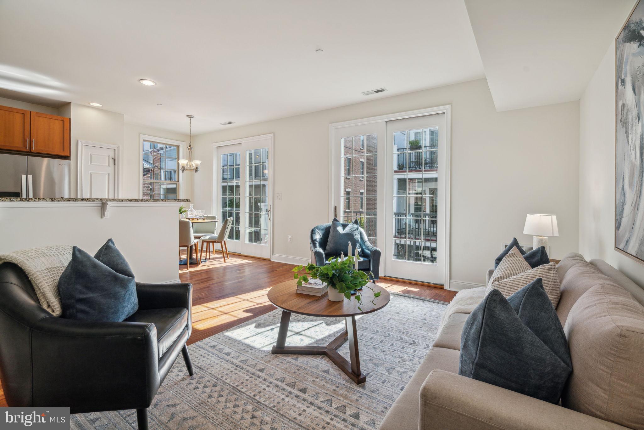 202 Commodore Court Philadelphia, PA 19146 - Photo 17 of 74