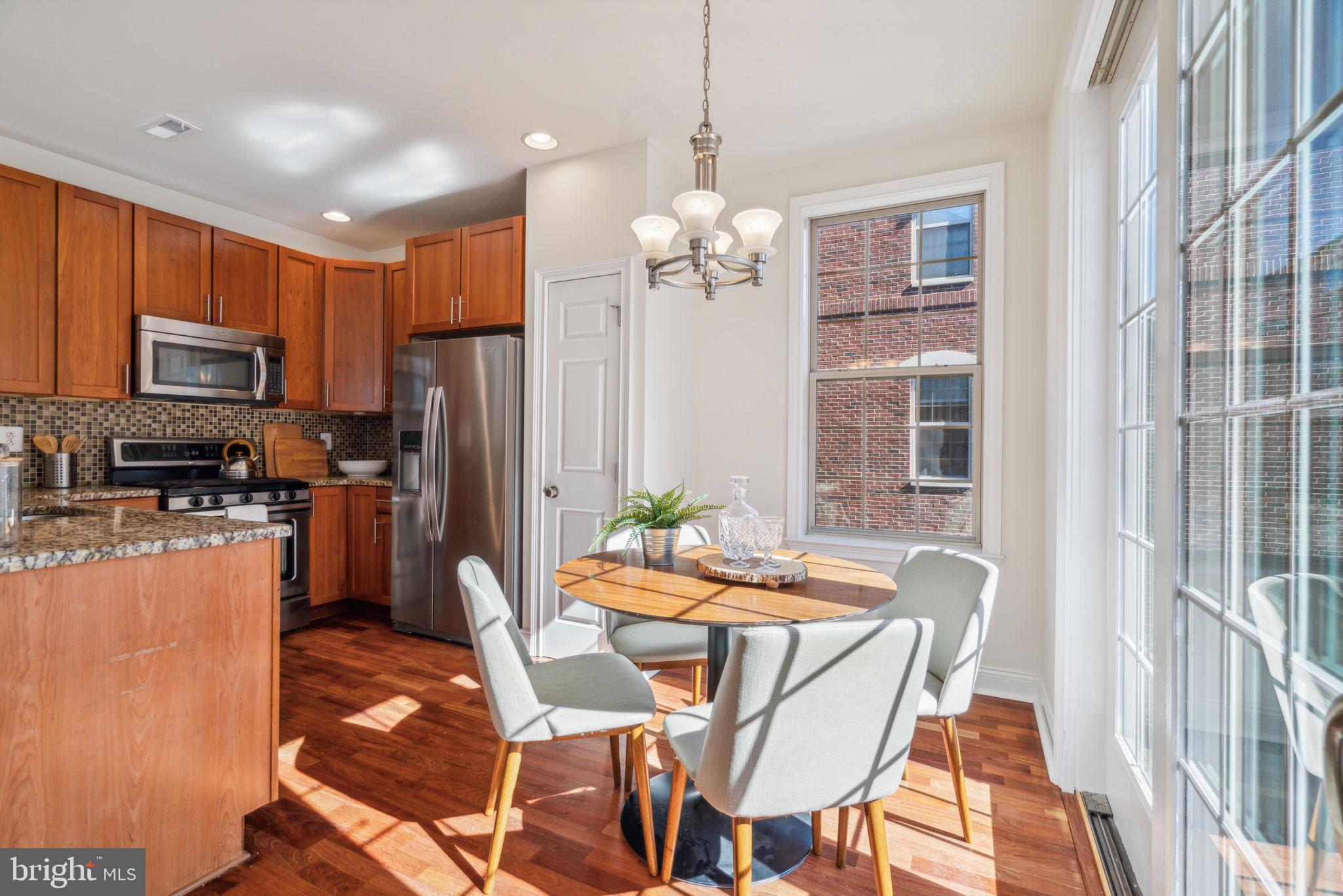 202 Commodore Court Philadelphia, PA 19146 - Photo 21 of 74