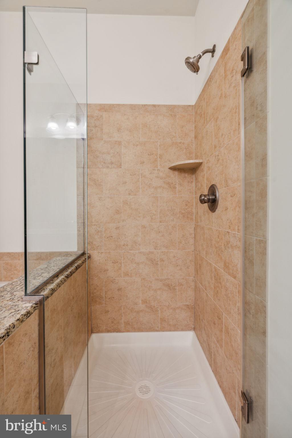 202 Commodore Court Philadelphia, PA 19146 - Photo 41 of 74