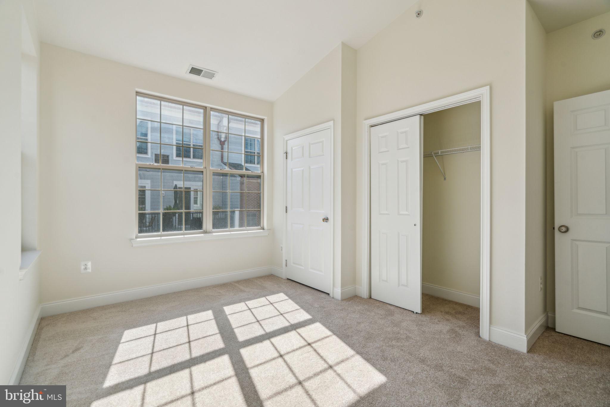 202 Commodore Court Philadelphia, PA 19146 - Photo 43 of 74