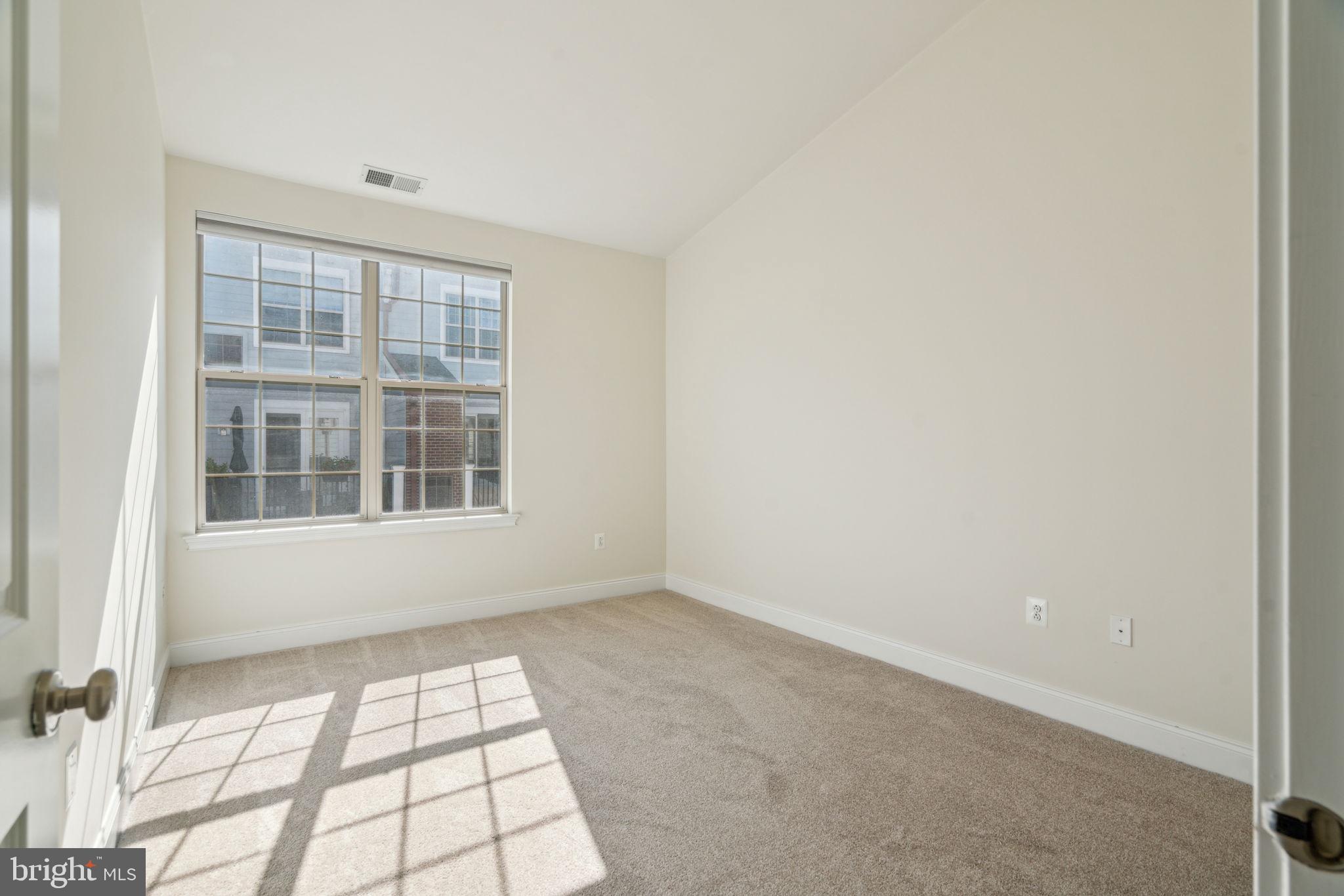 202 Commodore Court Philadelphia, PA 19146 - Photo 49 of 74